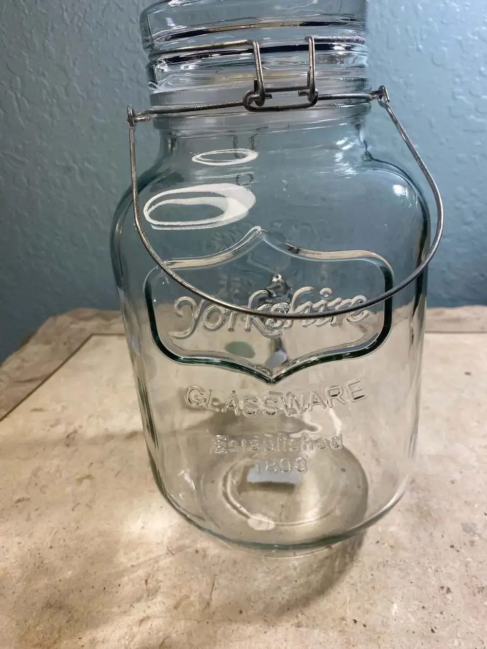Yorkshire Glassware gallon clear